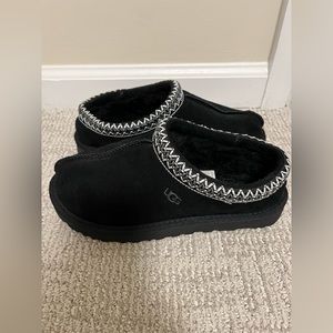 UGG Tasman slippers